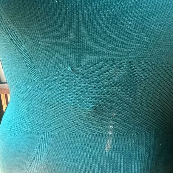 Lululemon Swiftly tech Athleisure size 4 long sleeve top - Picture 4 of 6